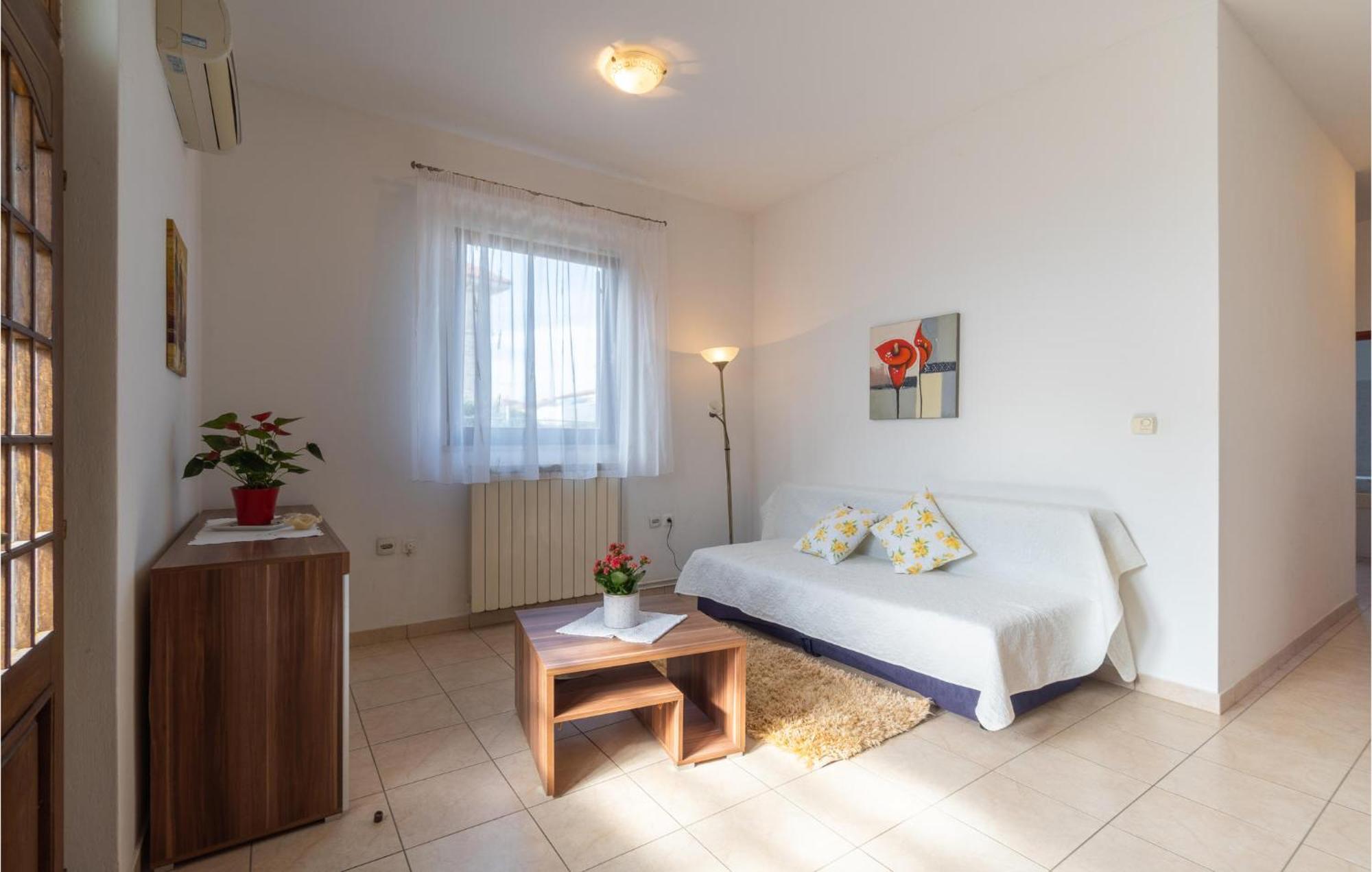 Awesome Apartment In Pula With Wifi Bagian luar foto